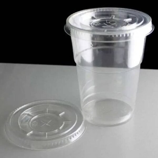 Pack Hub PET Cup with flat lid and another lid on the side