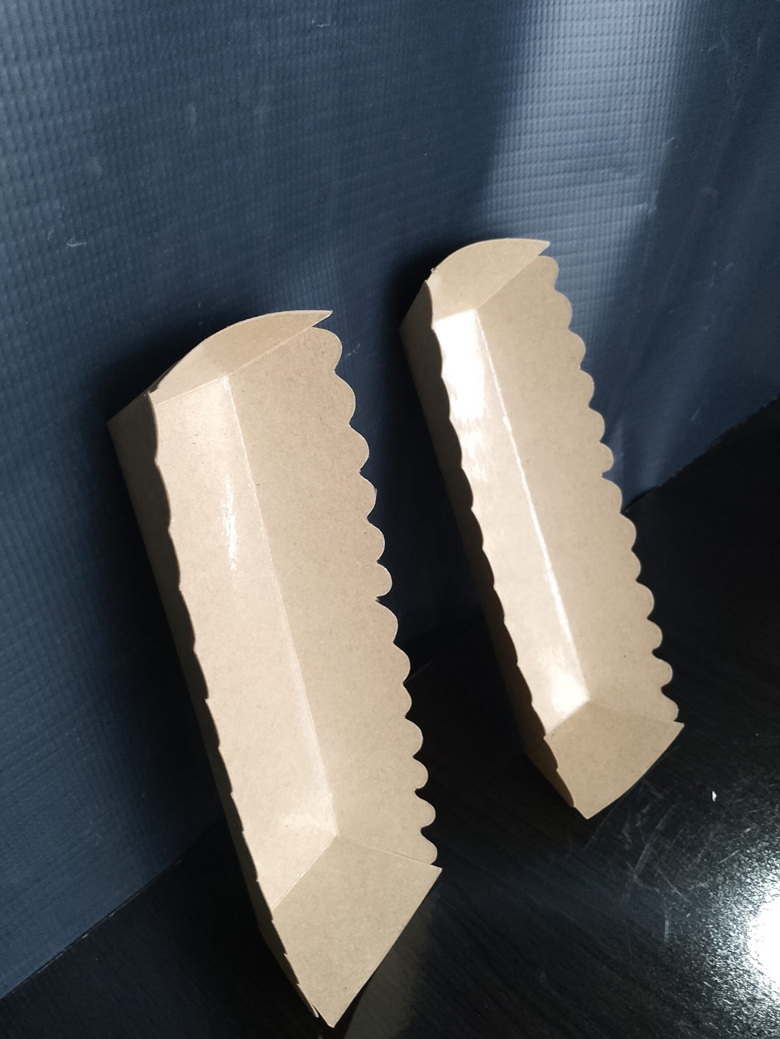 Kraft (Brown) Hot Dog Tray - Image 2